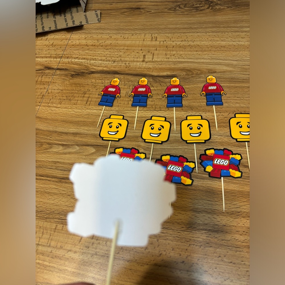 COPY - Building block bricks cupcake toppers lot of 12 - Picture 4 of 8